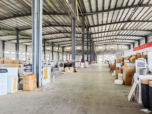 High-tech production line for commercial and garden planters at Rovis