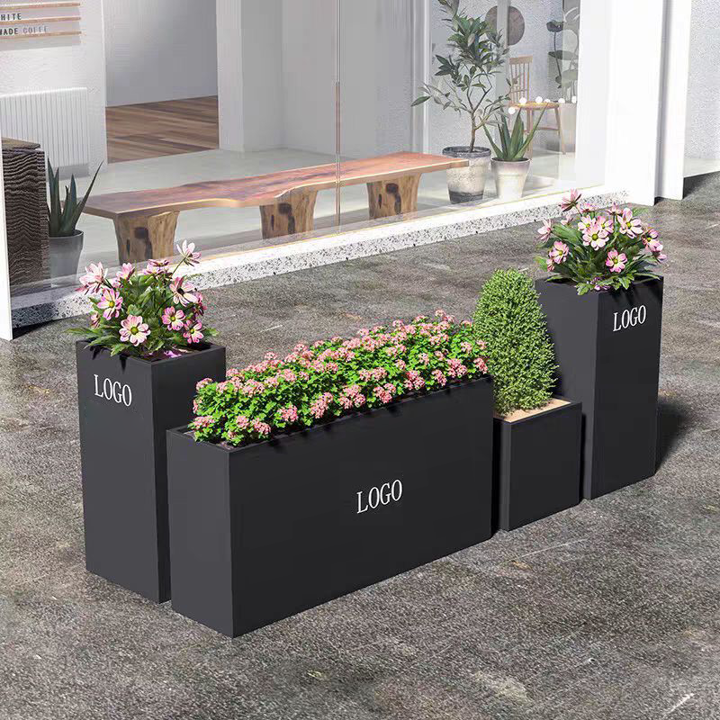 Easy Tips To Grow A Full & Fabulous Flower Box